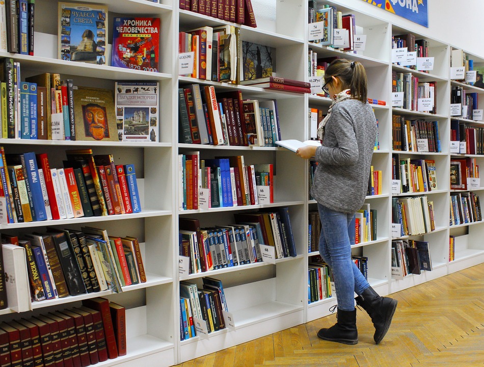 Biblioteca comunale "Pino Crescini"